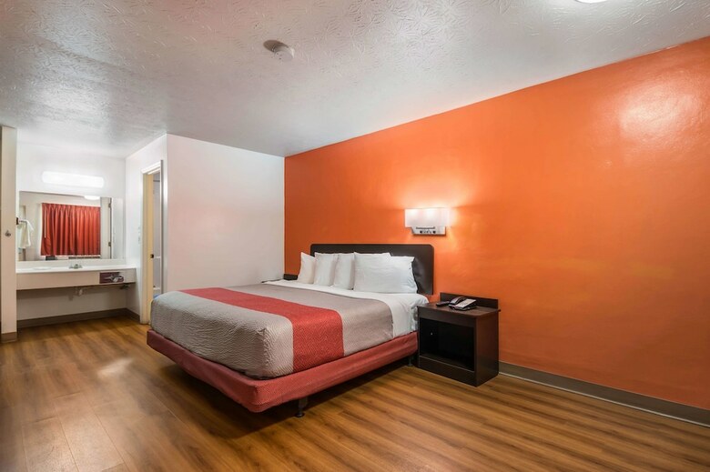 Motel 6 Attalla, Al