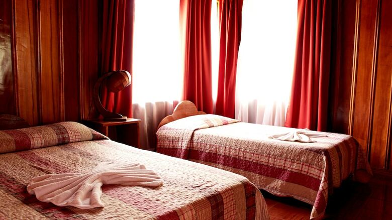 Hotel Miramontes