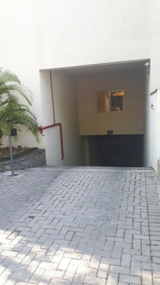 Hotel Ibis Styles Curitiba Batel