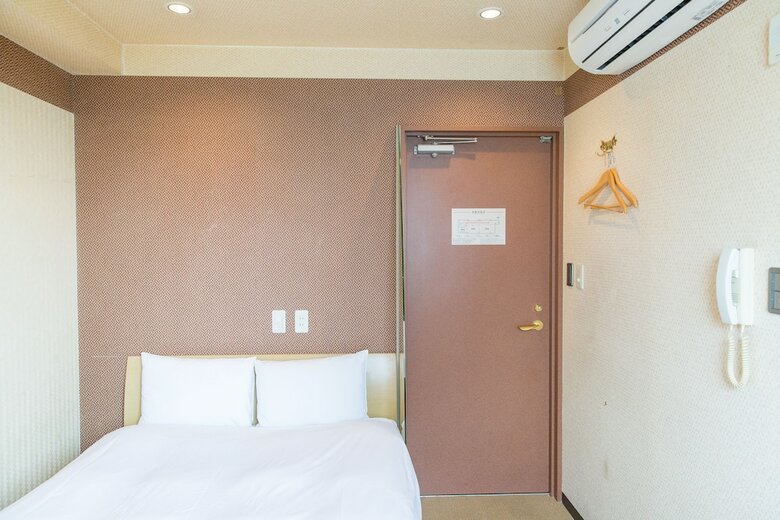 Uehonmachi Plaza Hotel - Adult Only