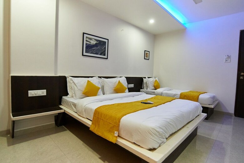 Hotel Sai Bansi