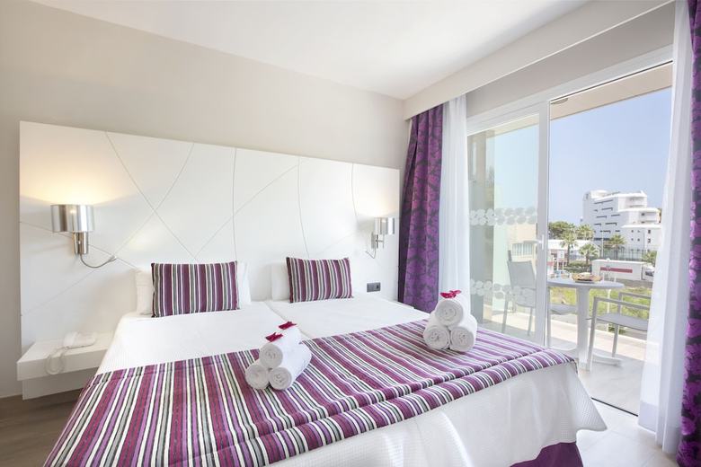 Mar Hotels Playa de Muro Suites - All Inclusive