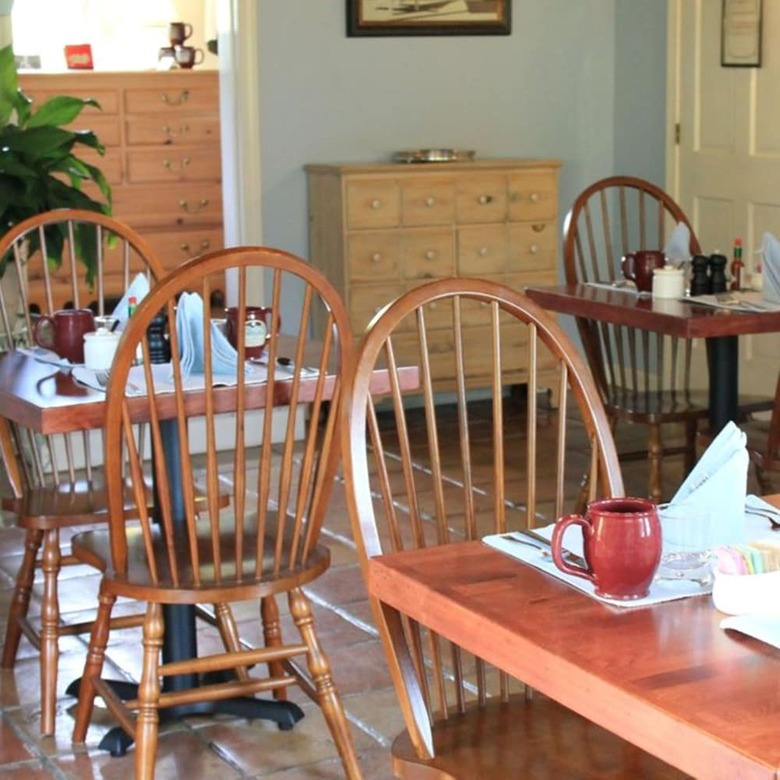 1802 House Bed And Breakfast