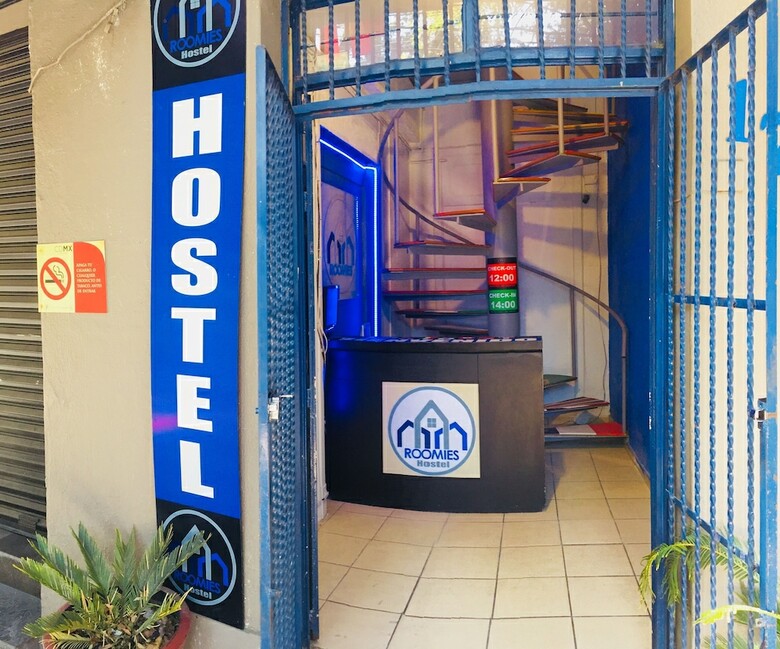 Hostal Roomies Hostel Condesa