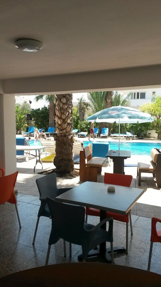 Aparthotel Pavlinia Hotel Apartments