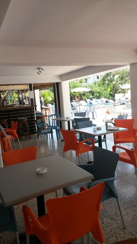 Aparthotel Pavlinia Hotel Apartments