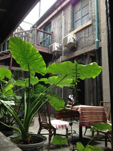 Qian Men Hostel