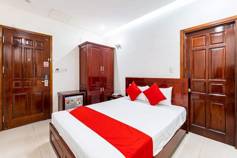 Oyo 389 Gold Summer Hotel