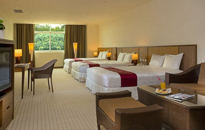 Hotel Le Beau Max Resort
