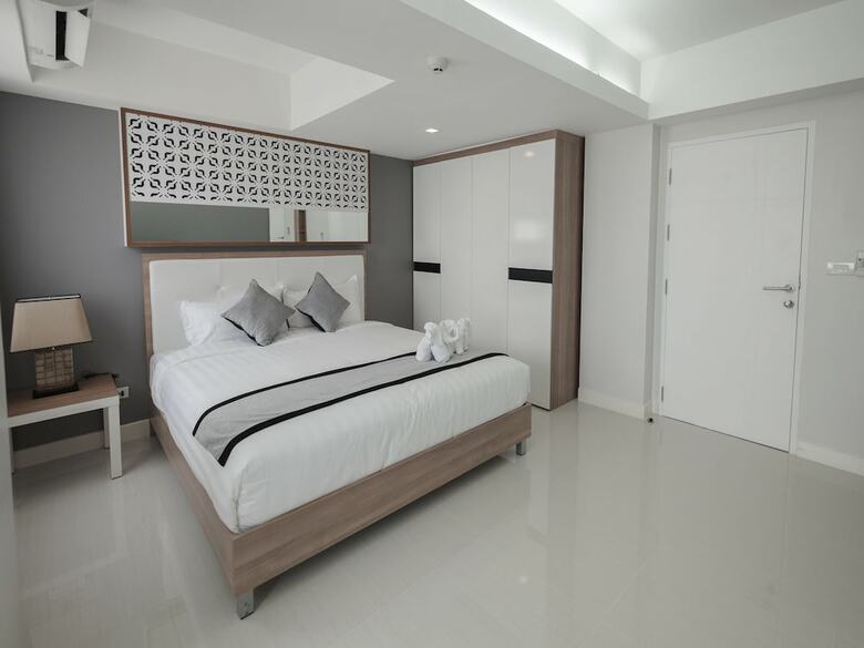 Aparthotel Racha Residence Sri Racha
