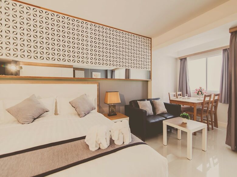 Aparthotel Racha Residence Sri Racha