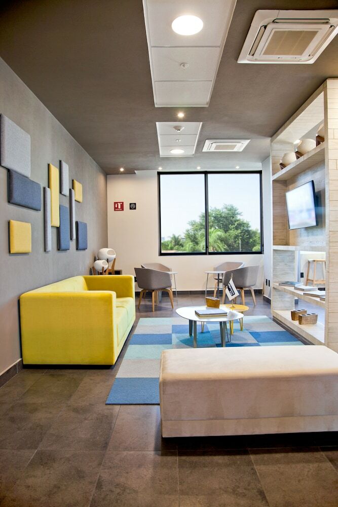 Hotel City Express Plus Guadalajara Palomar