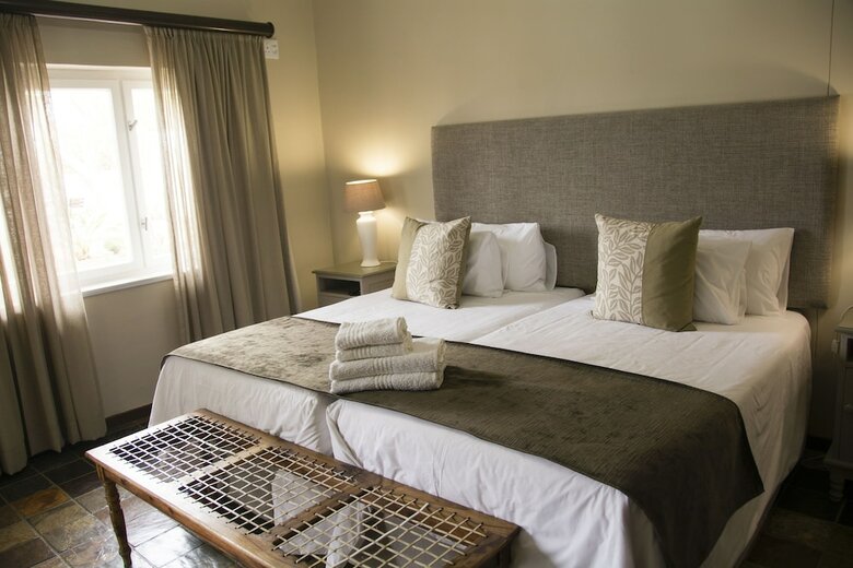 Hotel Hilltop Guesthouse