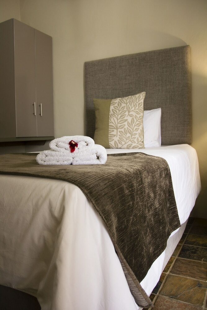 Hotel Hilltop Guesthouse