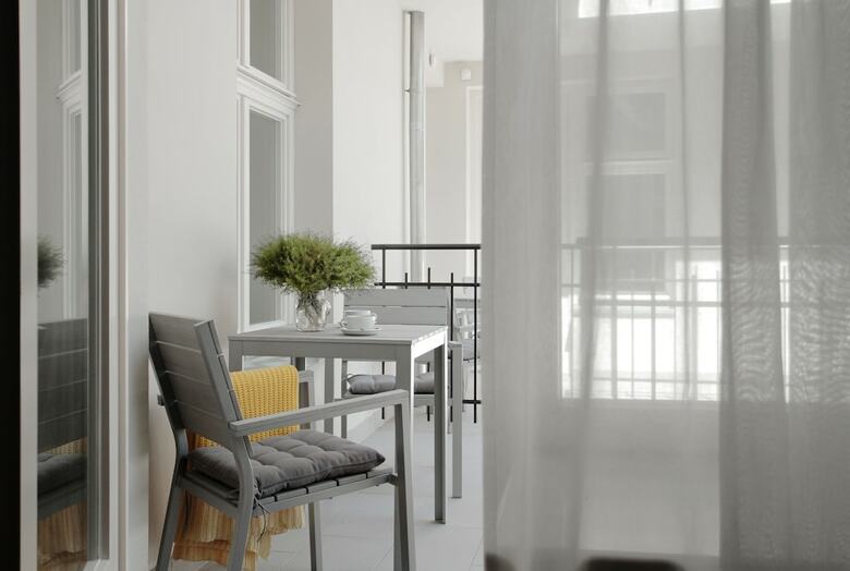 Stradonia Serviced Apartments