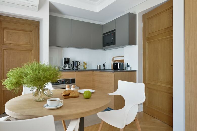 Stradonia Serviced Apartments