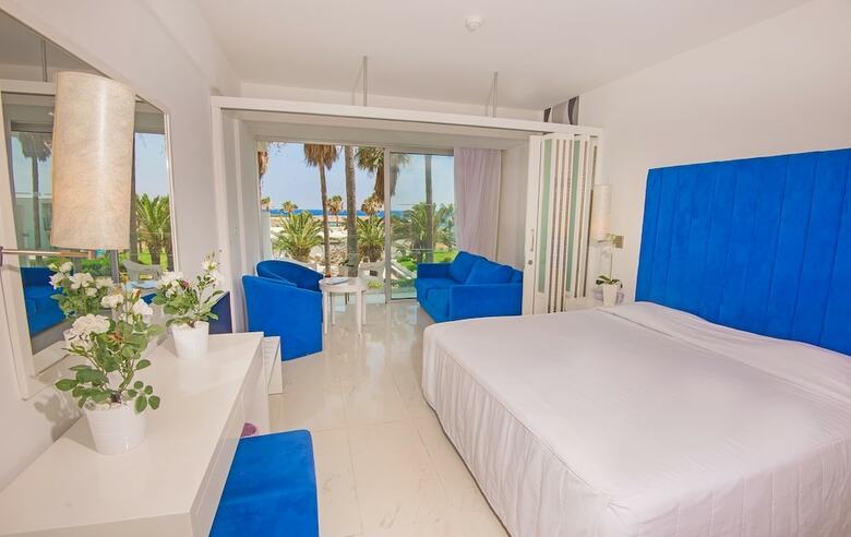 Dome Beach Hotel And Resort