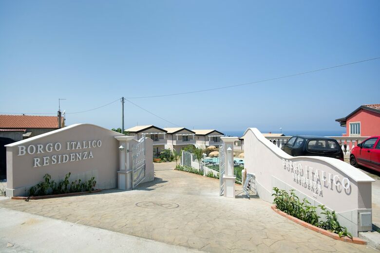 Bed & Breakfast Residenza Borgo Italico