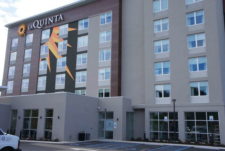Hotel La Quinta Inn & Suites By Wyndham Mobile