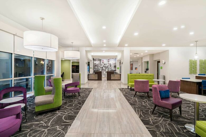 Hotel La Quinta Inn & Suites By Wyndham Mobile