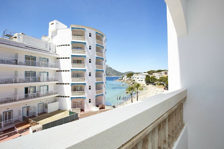 Universal Hotel Aquamarin