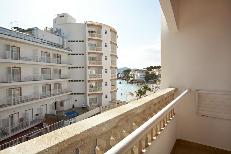 Universal Hotel Aquamarin