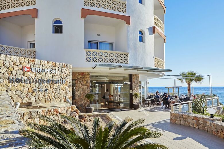 Universal Hotel Aquamarin