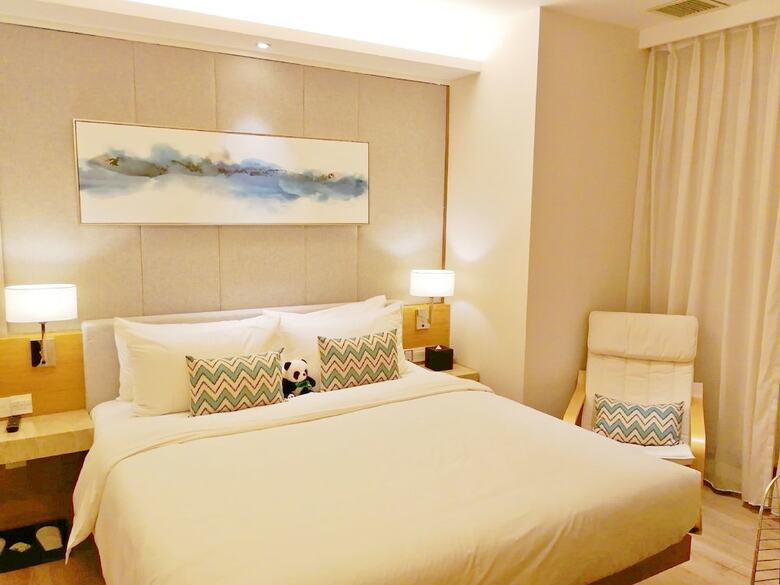 H-hotel Riverside Chengdu