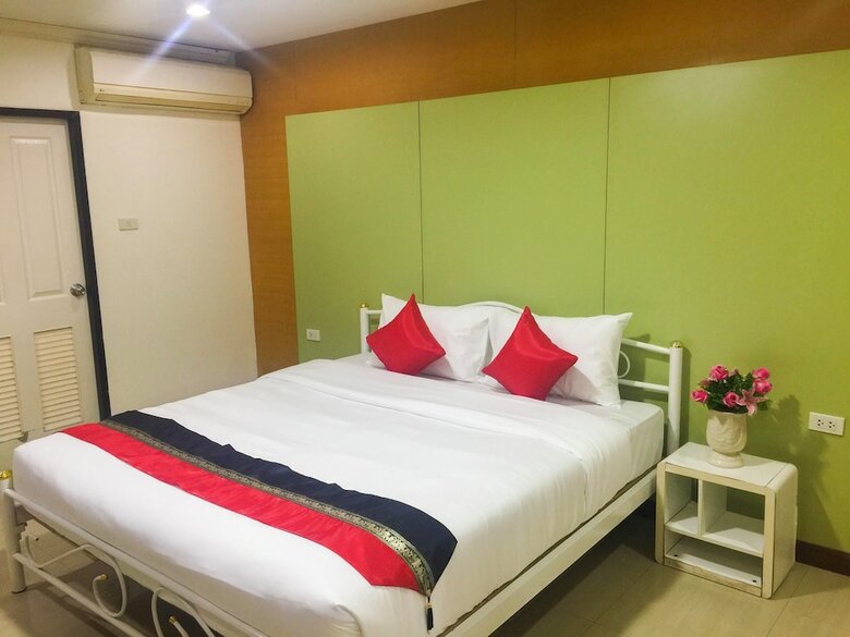 Apartamentos T�ja Hotel