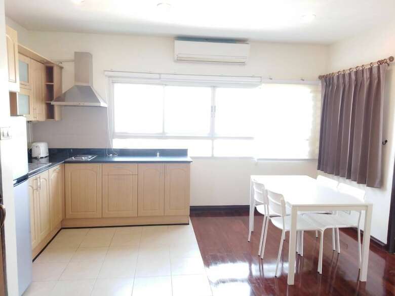 Apartamentos T�ja Hotel