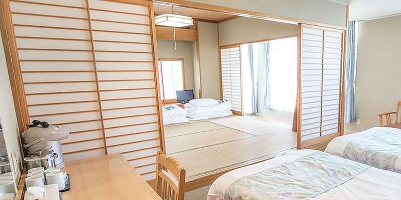 Hotel La Teada Kume-island