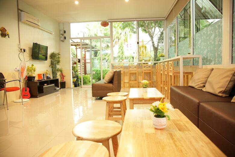 Hotel Friend's House Resort