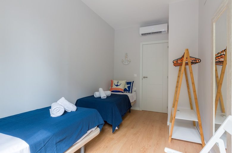 Apartamentos Renthas Huelin Beach