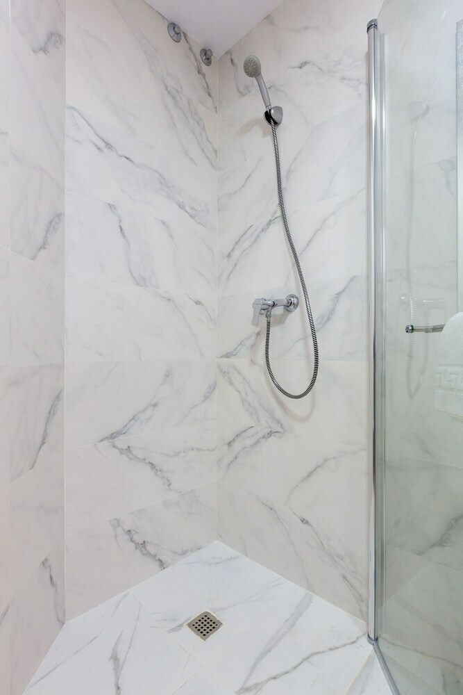 Apartamentos Renthas Huelin Beach