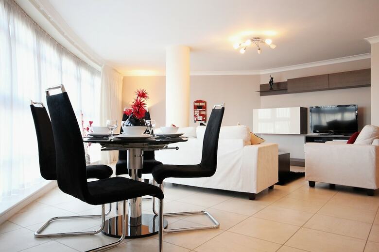 Apartamentos Q-east