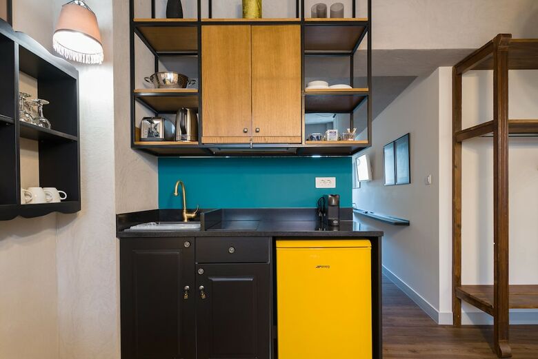 Apartamentos Downtown Athens Lofts