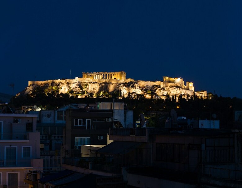 Apartamentos Downtown Athens Lofts