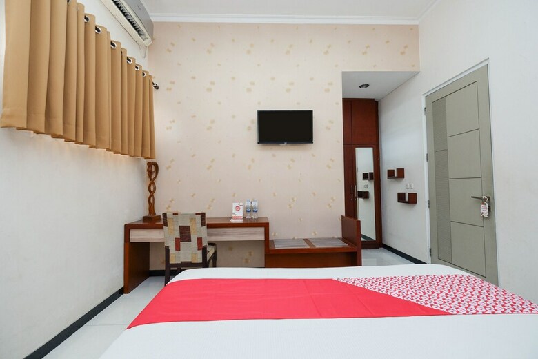 Hotel Oyo 1451 Arya Graha