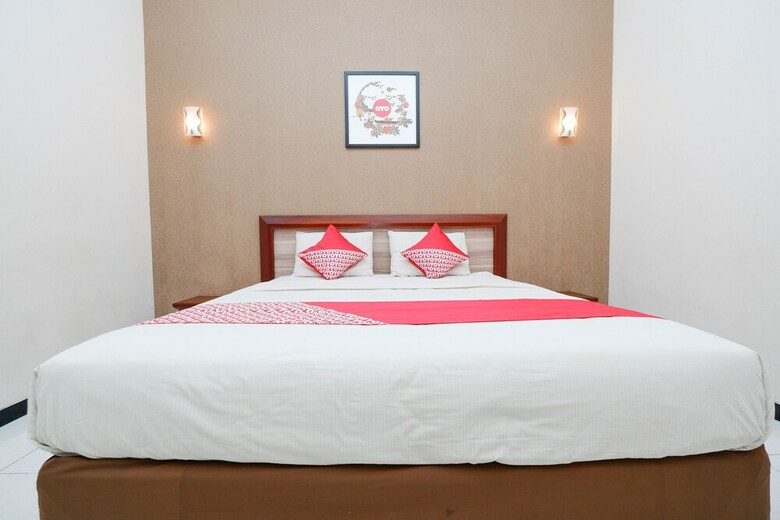 Hotel Oyo 1451 Arya Graha