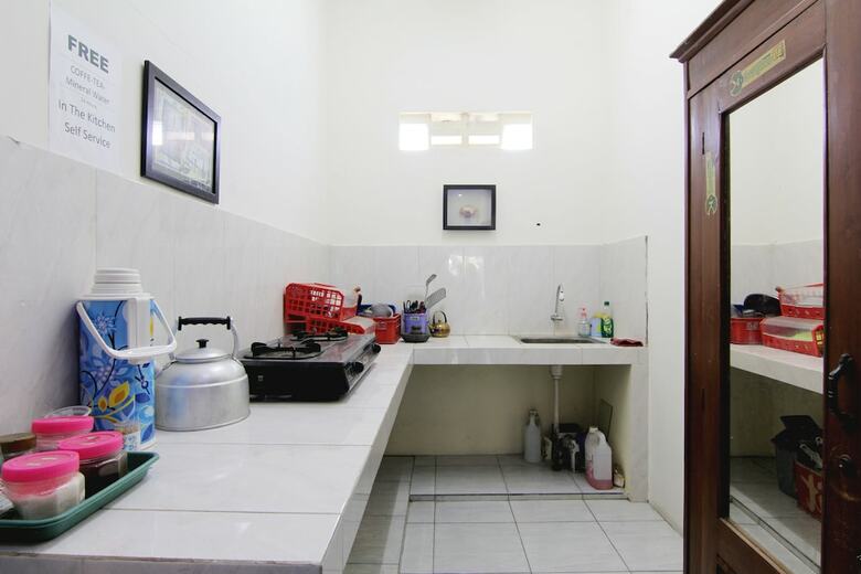 Hotel Tiga Dua Homestay