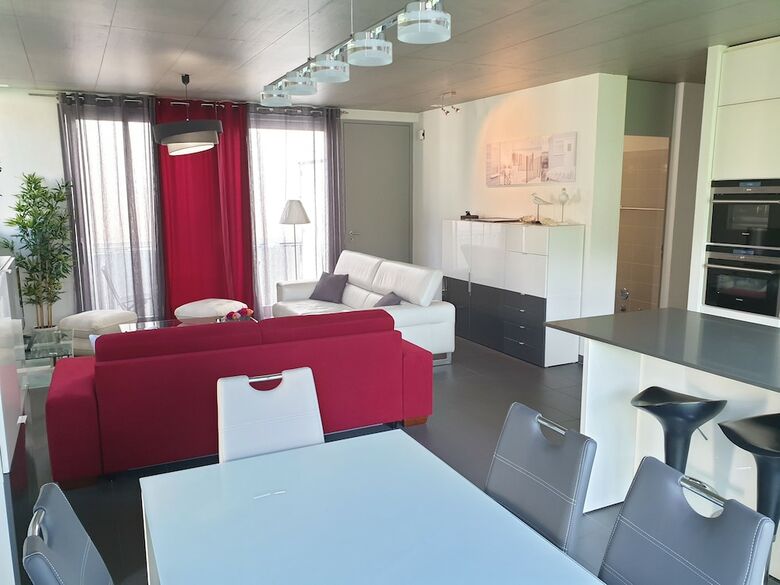 Vevey Elite 3 Bedroom Apartment