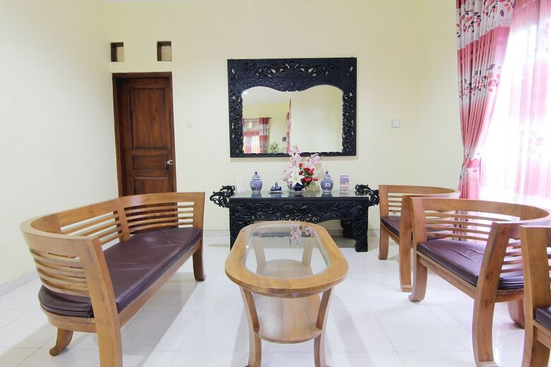 Hotel Omahe Simbah Guesthouse
