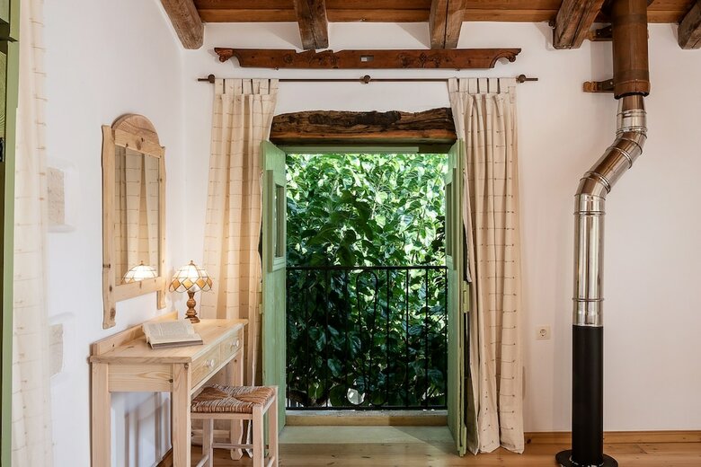 Hotel Lemon Tree Eco-retreat With Terraces