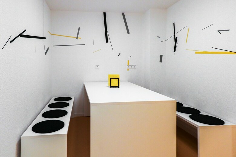 Hostal Designer Hostel Room For 4 2d