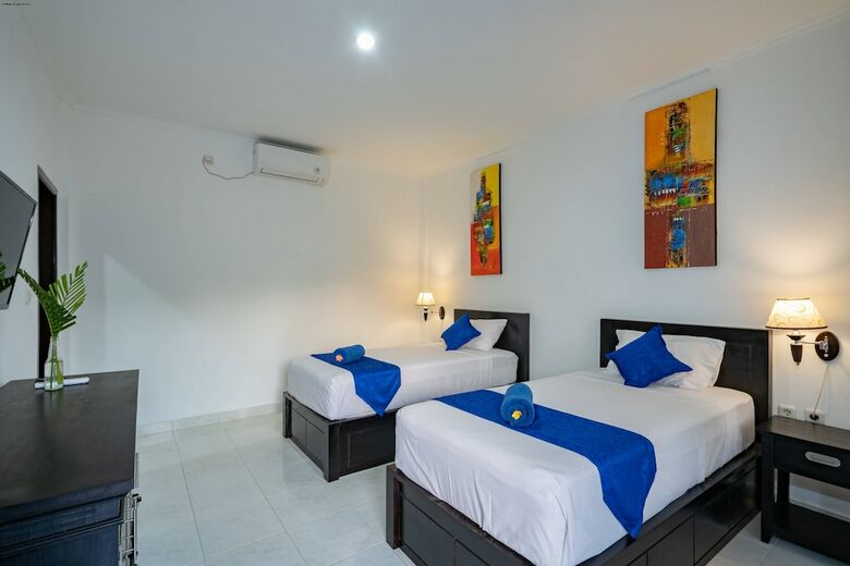 Hotel Nusa Sentana Lembongan Bali
