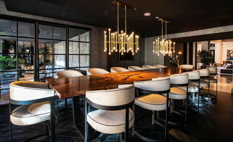 The Mayfair Hotel Los Angeles