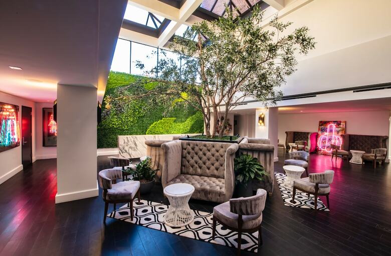 The Mayfair Hotel Los Angeles