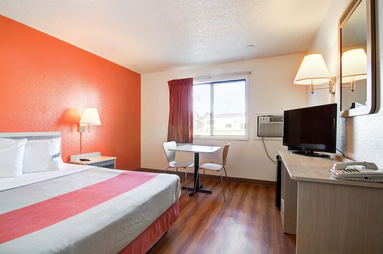 Motel 6 Colby, Ks