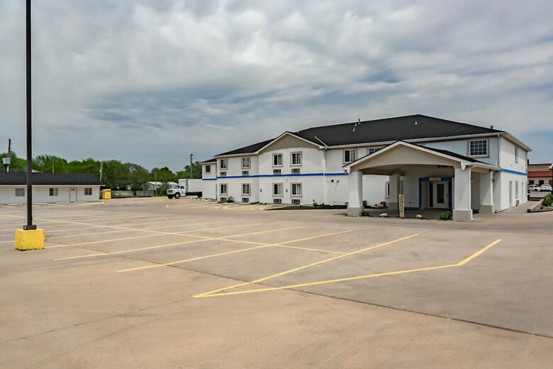Motel 6 Augusta, Ks