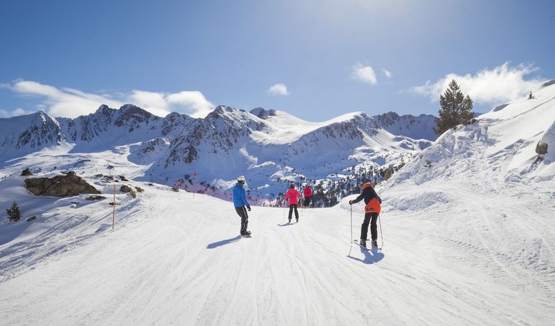 Apartamentos Tmc El Tarter Mountain Ski
